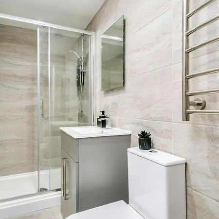 Enterprise Aparts * Брадфорд